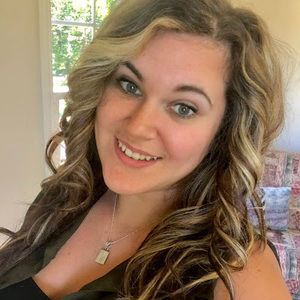 Meet your Posher, Kay